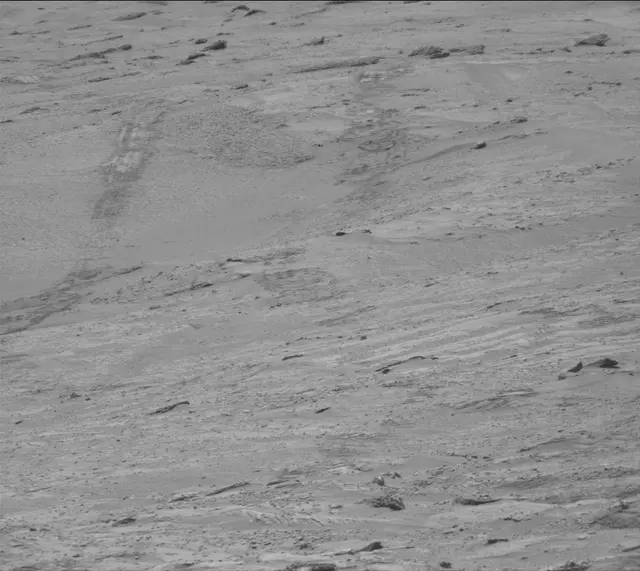 Sol 3687: Mast Camera (Mastcam)