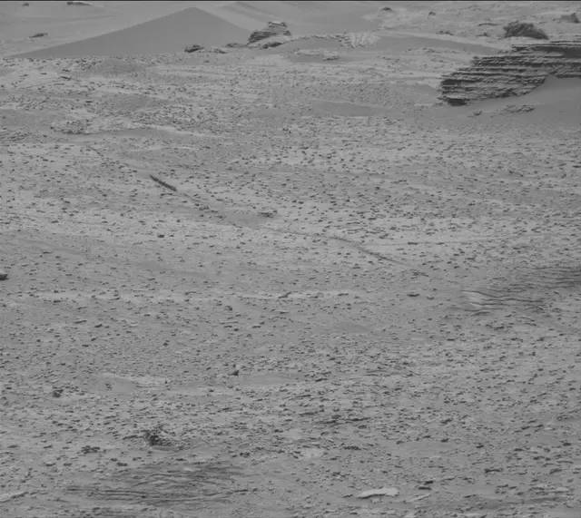 Sol 3687: Mast Camera (Mastcam)