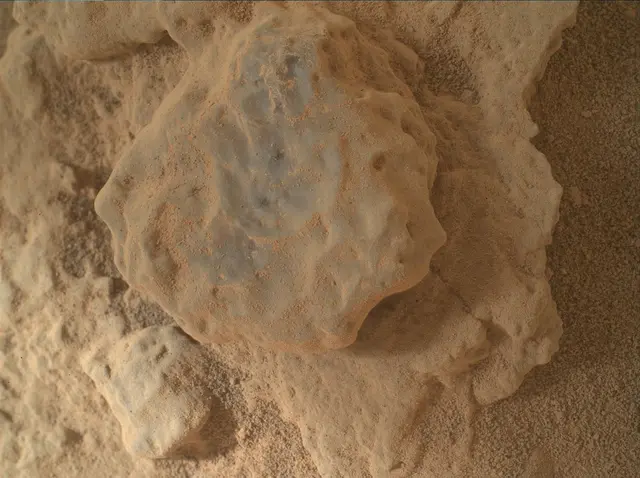 Sol 3687: Mars Hand Lens Imager (MAHLI)
