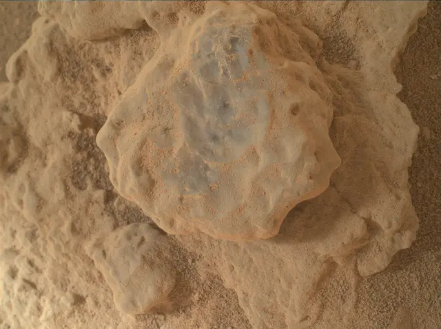 Sol 3687: Mars Hand Lens Imager (MAHLI)