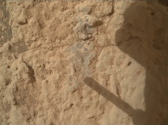 Sol 3687: Mars Hand Lens Imager (MAHLI)