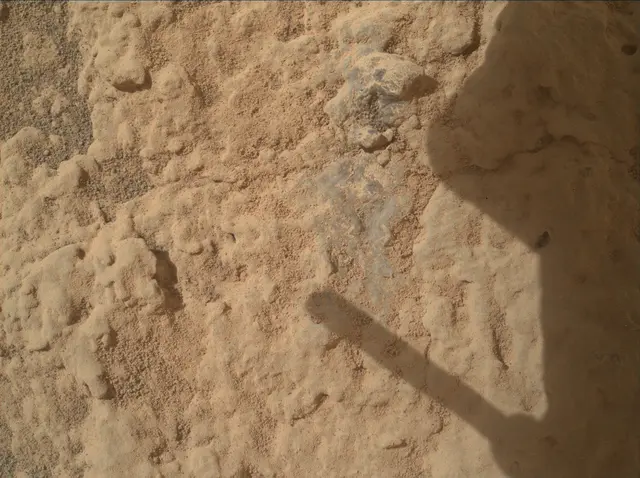 Sol 3687: Mars Hand Lens Imager (MAHLI)
