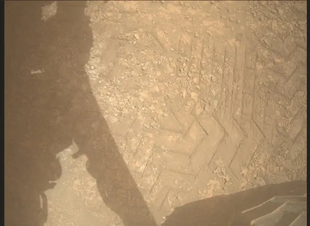 Sol 3687: Mars Descent Imager (MARDI)