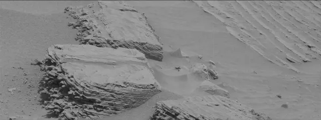 Sol 3688: Mast Camera (Mastcam)