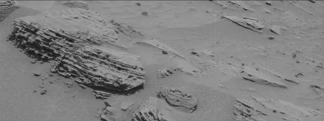 Sol 3688: Mast Camera (Mastcam)