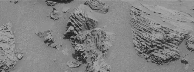 Sol 3688: Mast Camera (Mastcam)