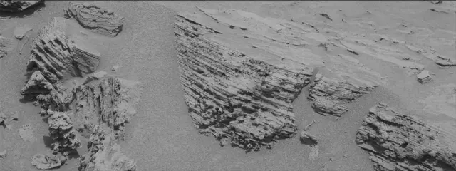 Sol 3688: Mast Camera (Mastcam)
