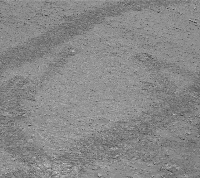 Sol 3688: Mast Camera (Mastcam)