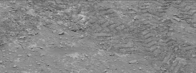 Sol 3688: Mast Camera (Mastcam)