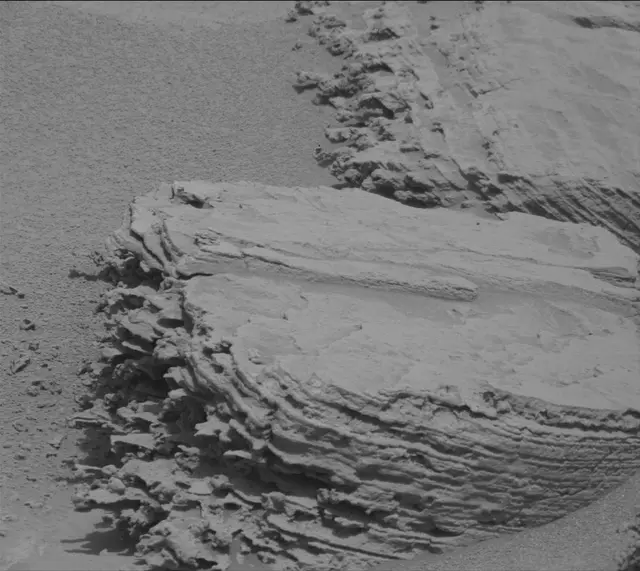 Sol 3688: Mast Camera (Mastcam)
