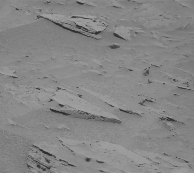 Sol 3688: Mast Camera (Mastcam)