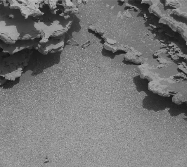 Sol 3688: Mast Camera (Mastcam)