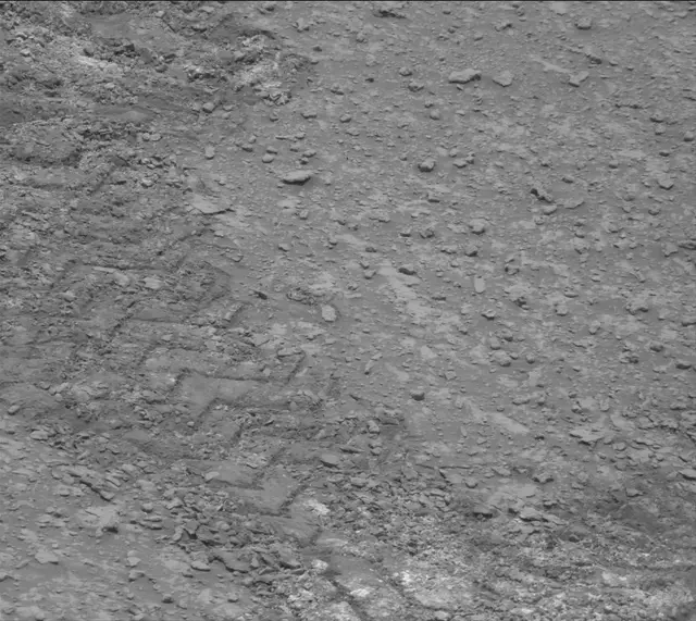Sol 3688: Mast Camera (Mastcam)