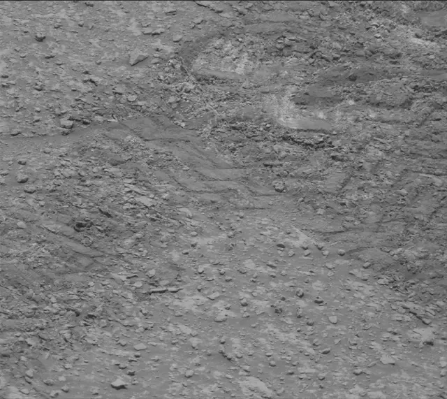 Sol 3688: Mast Camera (Mastcam)