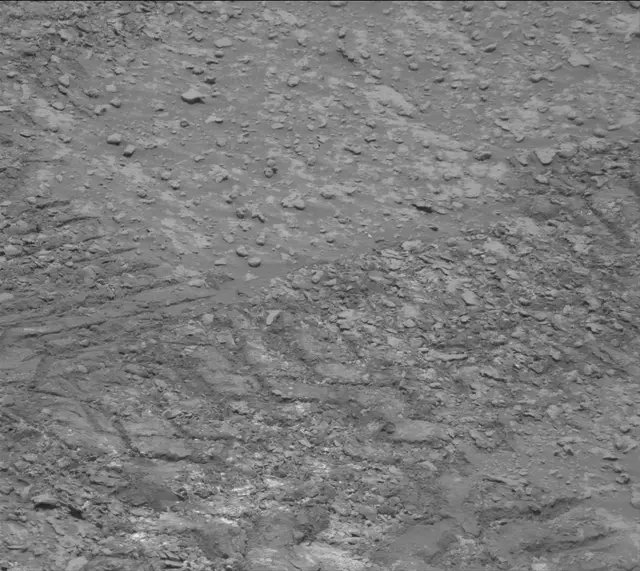 Sol 3688: Mast Camera (Mastcam)