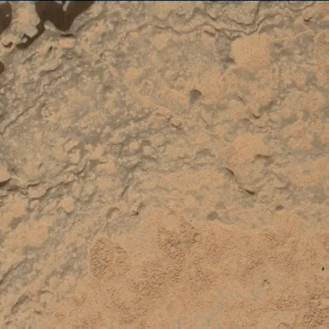 Sol 3688: Mars Hand Lens Imager (MAHLI)