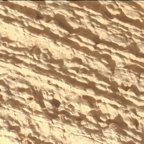 Sol 3688: Mars Hand Lens Imager (MAHLI)