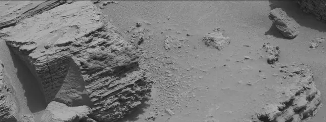 Sol 3689: Mast Camera (Mastcam)