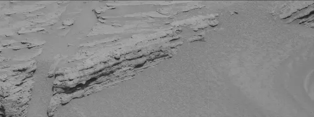 Sol 3689: Mast Camera (Mastcam)