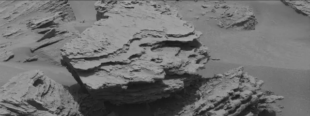 Sol 3689: Mast Camera (Mastcam)