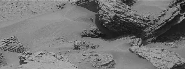Sol 3689: Mast Camera (Mastcam)