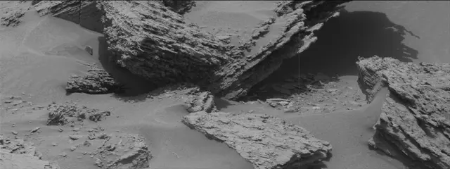 Sol 3689: Mast Camera (Mastcam)