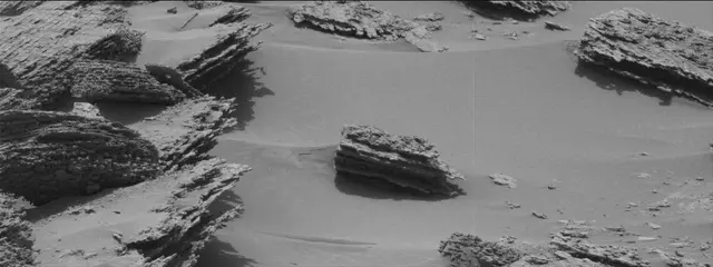 Sol 3689: Mast Camera (Mastcam)