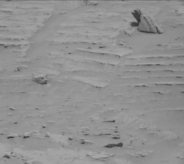 Sol 3689: Mast Camera (Mastcam)