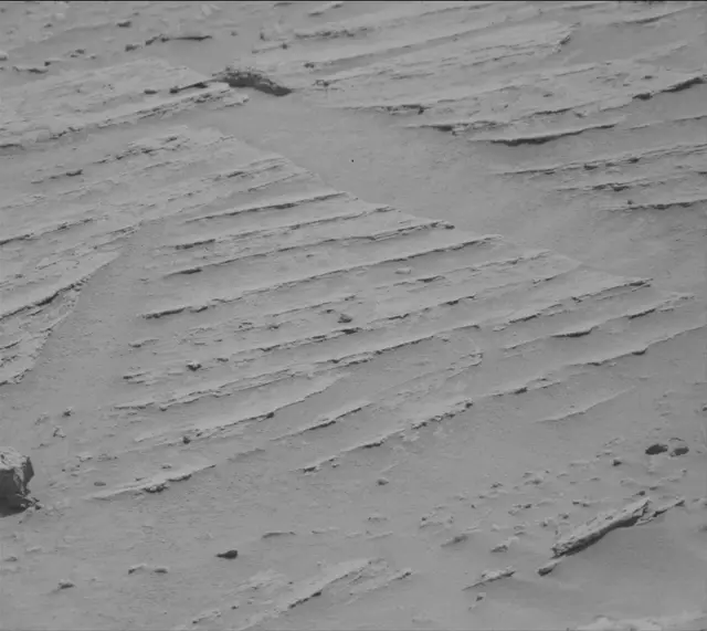 Sol 3689: Mast Camera (Mastcam)