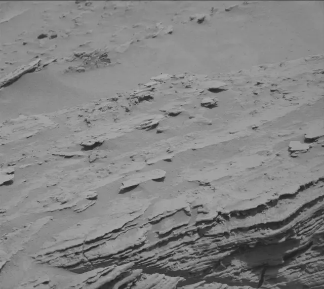 Sol 3689: Mast Camera (Mastcam)