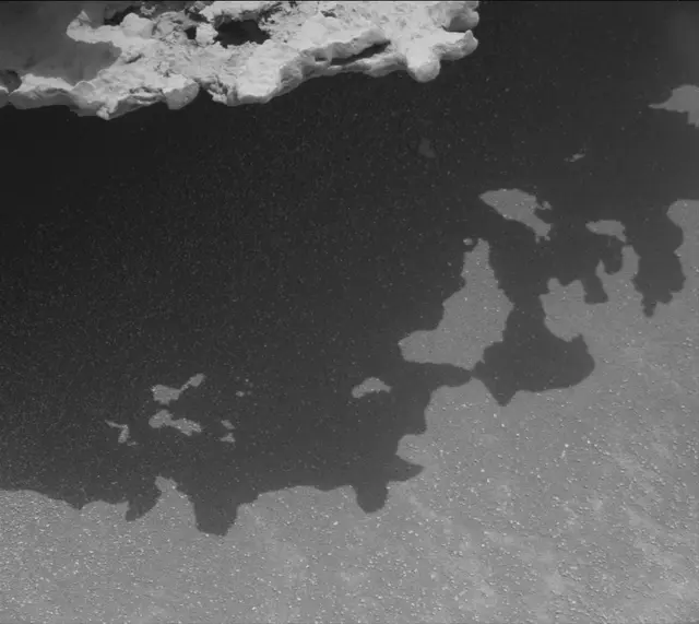 Sol 3689: Mast Camera (Mastcam)