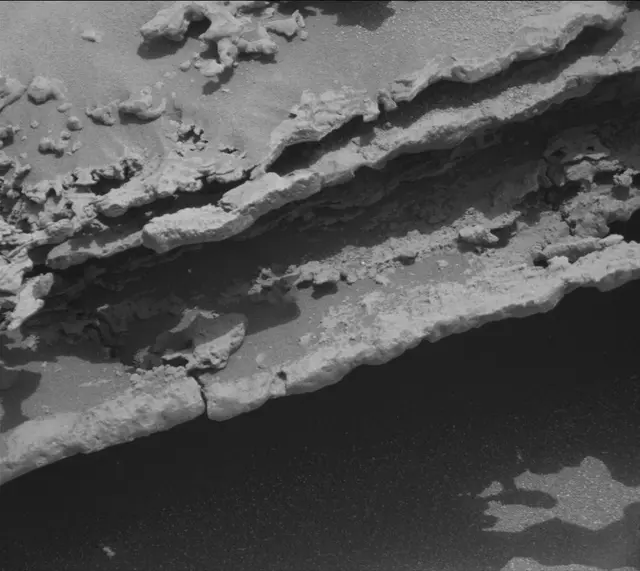Sol 3689: Mast Camera (Mastcam)