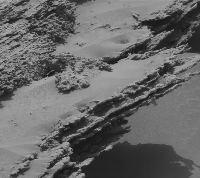Sol 3689: Mast Camera (Mastcam)