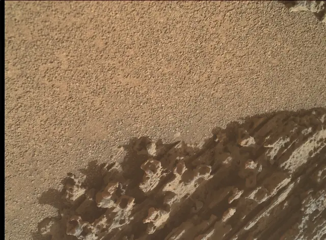Sol 3689: Mars Hand Lens Imager (MAHLI)