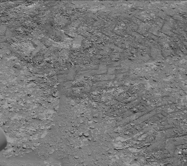 Sol 3690: Mast Camera (Mastcam)