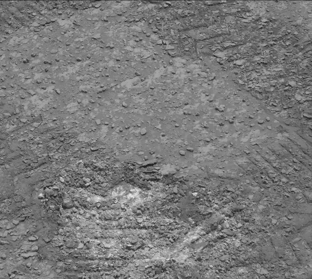 Sol 3690: Mast Camera (Mastcam)