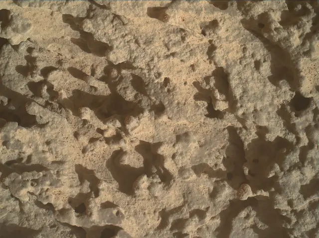 Sol 3690: Mars Hand Lens Imager (MAHLI)