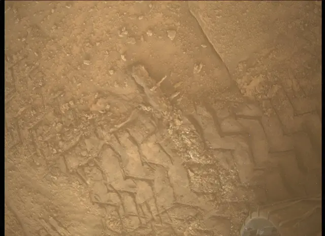Sol 3690: Mars Descent Imager (MARDI)