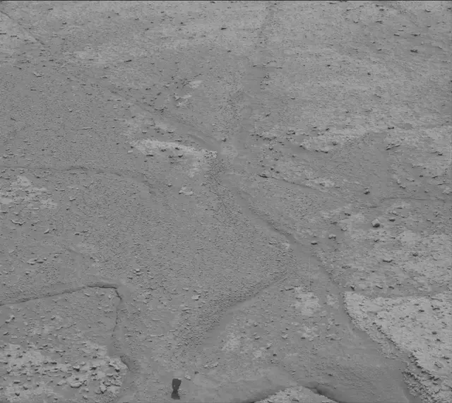 Sol 3699: Mast Camera (Mastcam)