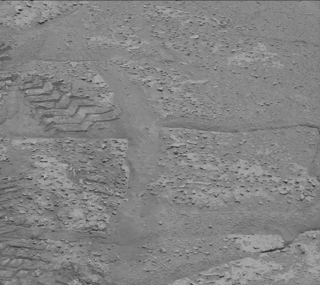 Sol 3699: Mast Camera (Mastcam)