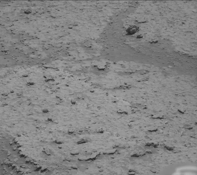 Sol 3699: Mast Camera (Mastcam)