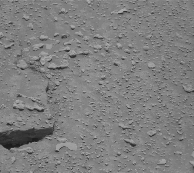 Sol 3699: Mast Camera (Mastcam)
