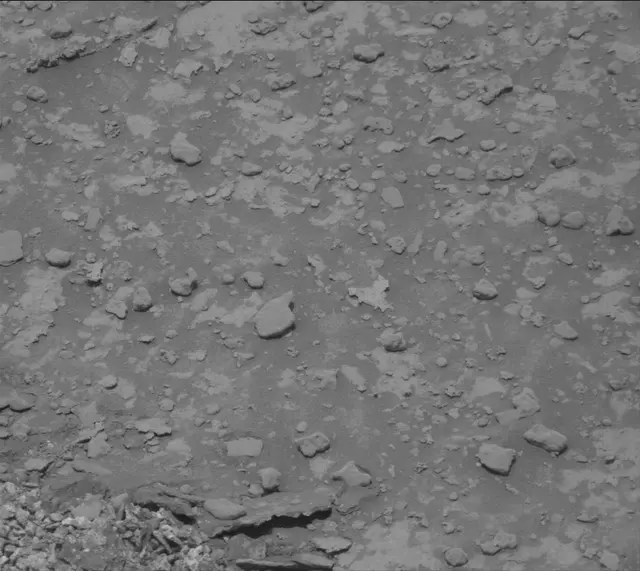 Sol 3699: Mast Camera (Mastcam)