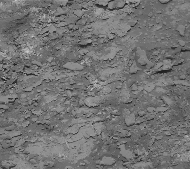 Sol 3699: Mast Camera (Mastcam)