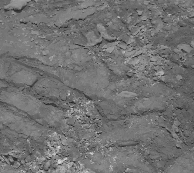 Sol 3699: Mast Camera (Mastcam)
