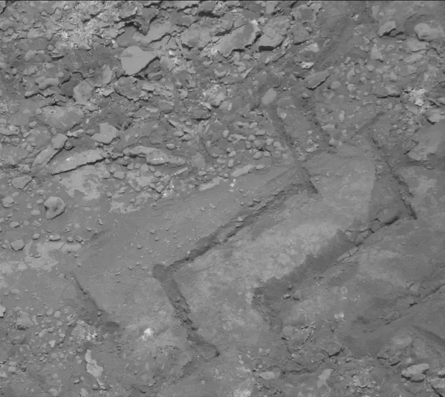 Sol 3699: Mast Camera (Mastcam)