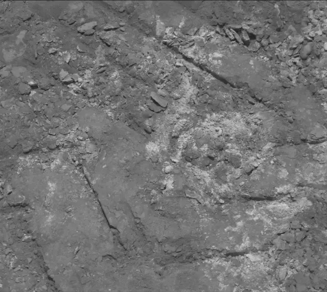 Sol 3699: Mast Camera (Mastcam)