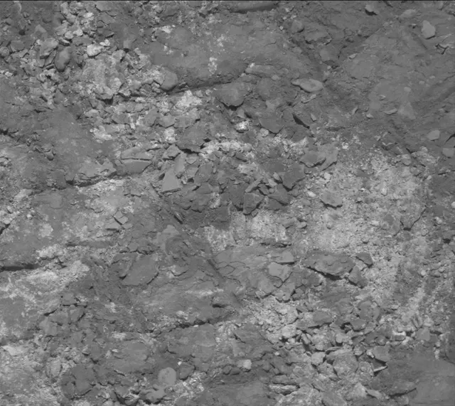 Sol 3699: Mast Camera (Mastcam)