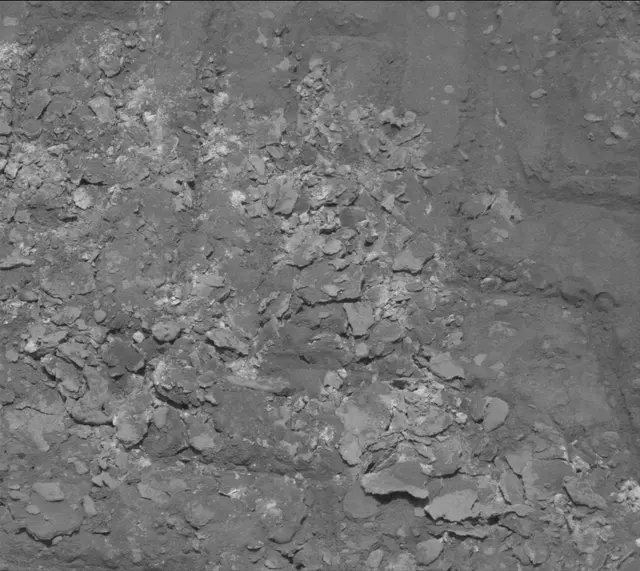 Sol 3699: Mast Camera (Mastcam)
