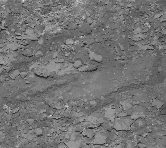 Sol 3699: Mast Camera (Mastcam)